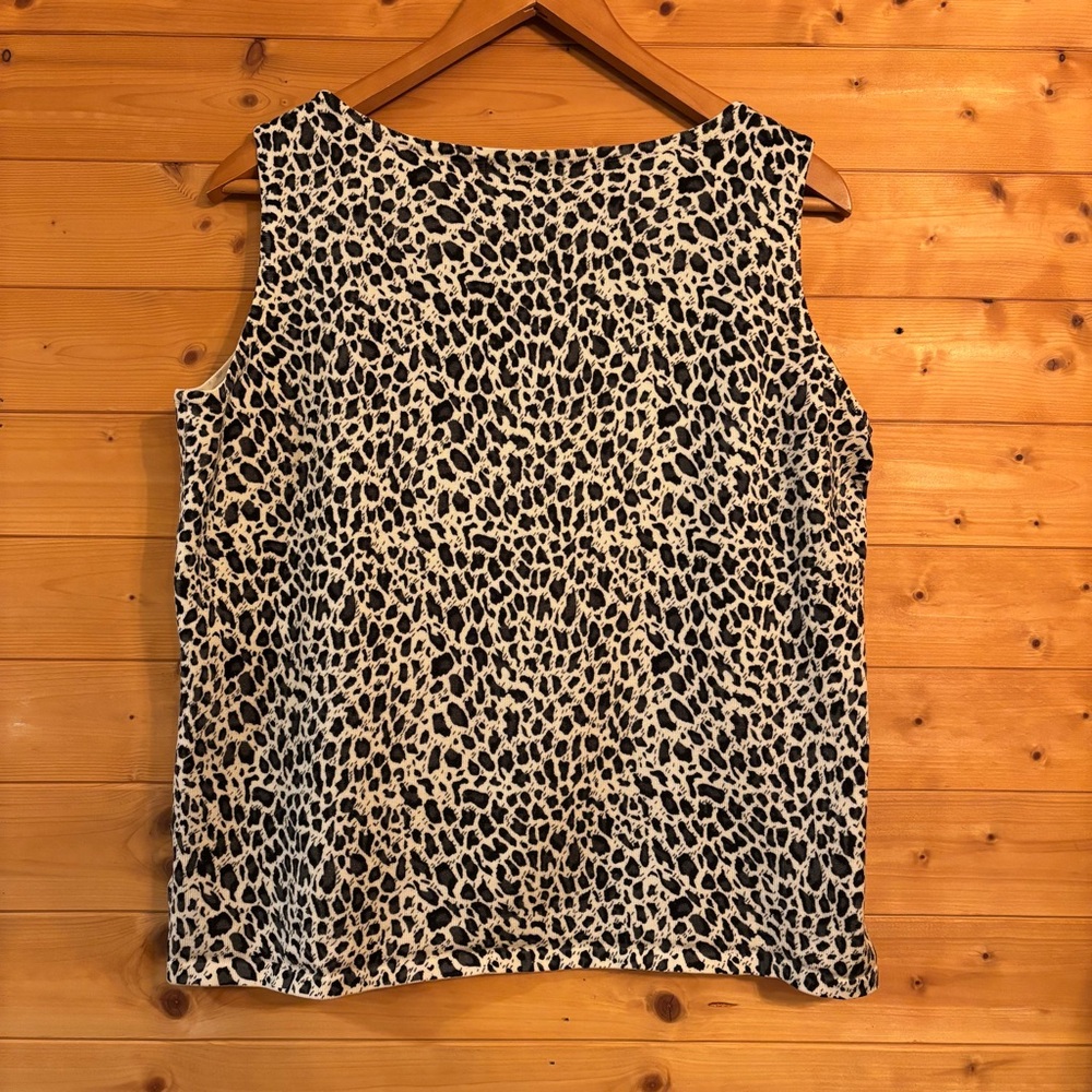 Women’s White Stag Animal Print Top Size XL, Leopard / Cheetah Print - Picture 5 of 5